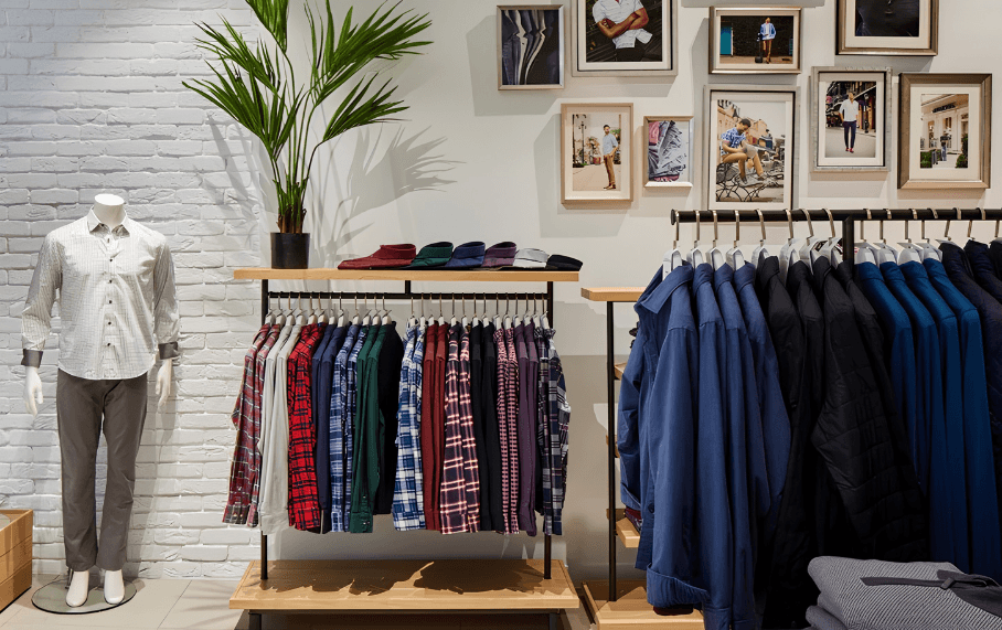 2026-04-untuckit-store-large-canva-1-1-1.png